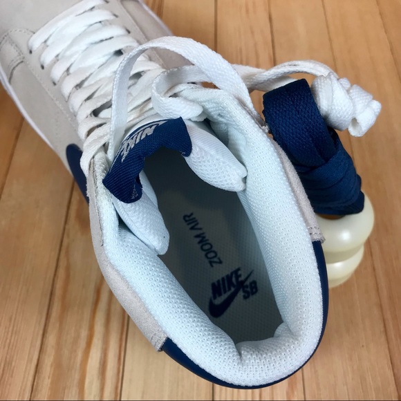 Nike SB Zoom Blazer Mid White Blue Skate Shoes - Picture 4 of 5